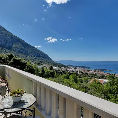Nyaraló Marina - With Sea View *