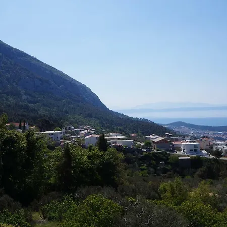 Marina - With Sea View Holiday home *