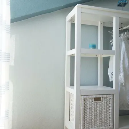Marina - With Sea View Holiday home Makarska